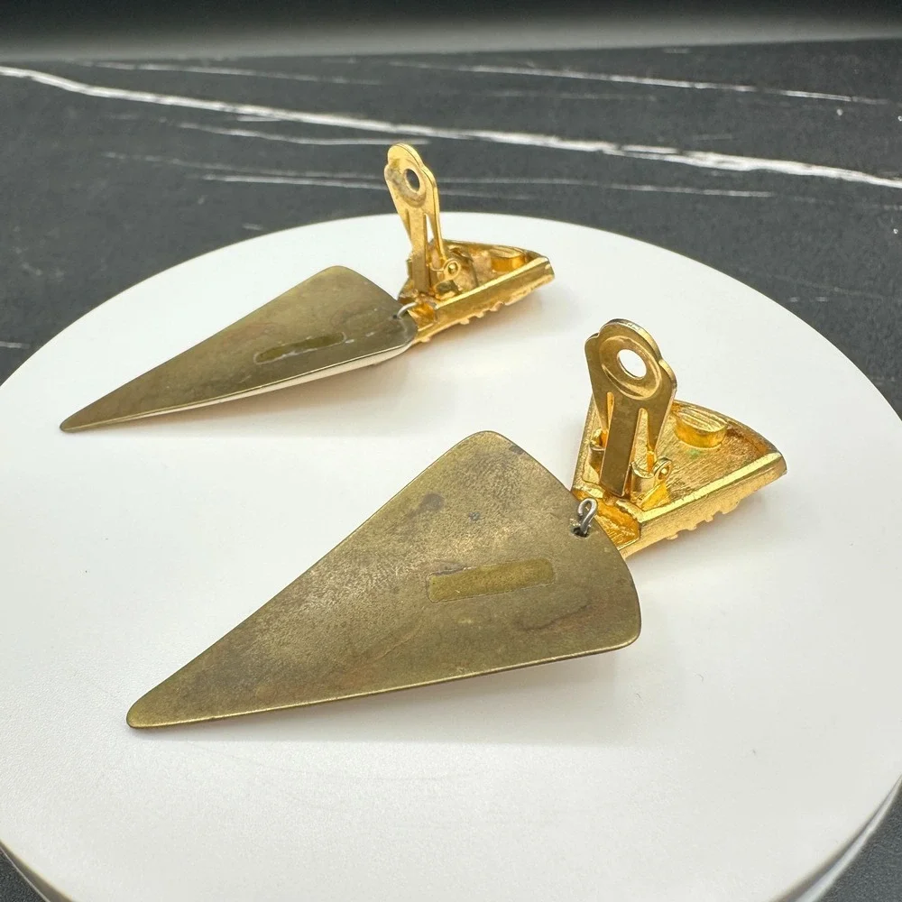 Vintage Women's Long Gold Tone Shoulder Duster Cream Enamel Dangle/Drop Earrings - Picture 7 of 11